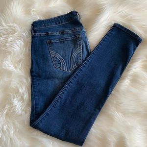 Hollister Jeans size 7S